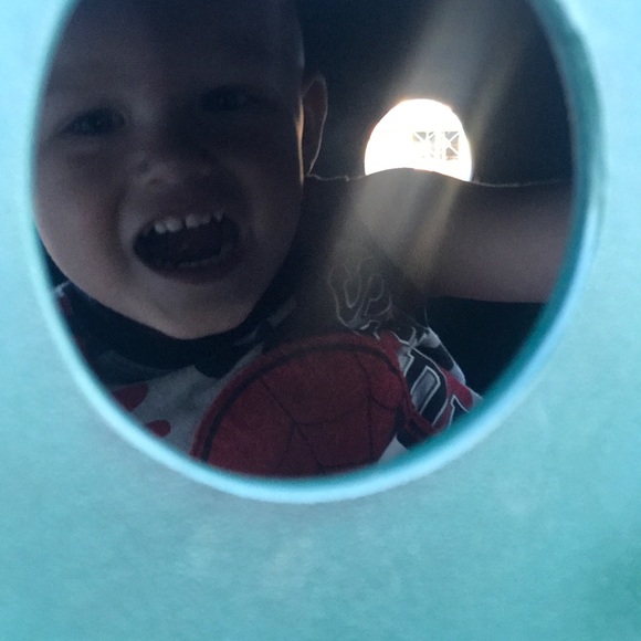 Meet your Posher, Raina!! - Picture 5 of 5